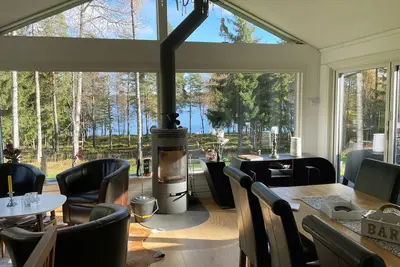 Image de Lovely holiday home with its own lake plot and panoramic view of Rasjön | Se07037