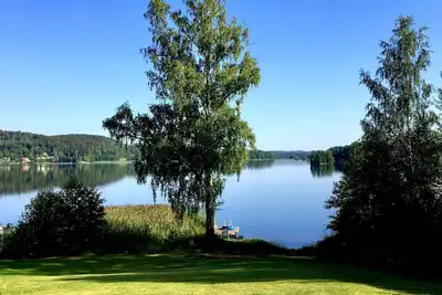 Image de Beautiful cottage on a lakeside plot by Lake Bunn outside Gränna | Se05077