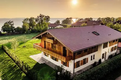 Image de Luxury Suite - Fraueninsel with separate lake access and private sauna
