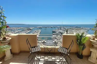 Image de Grand Palais - 4 couchages - 1mezzanine - Vue mer