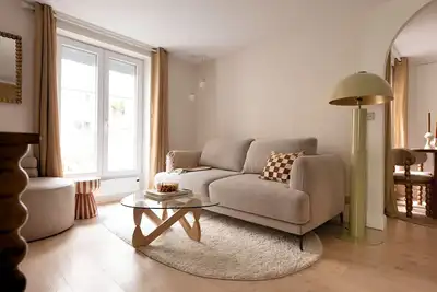 Image de 4p/1br - Fully Renovated ~ Step from Place Vendôme