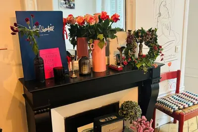 Image de Central Paris Bohémien and Arty Apt