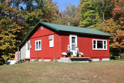 Image de Campbell James Cabin & Bunkhouse on the Snowmobile & Atv Trails