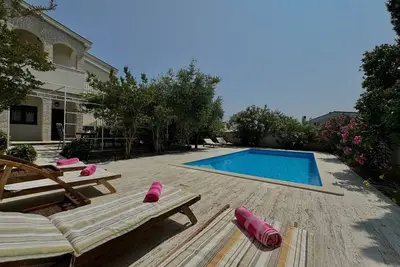 Image de Apartment KrisTina with pool, family friendly, WiFi, parking, pets allowed
