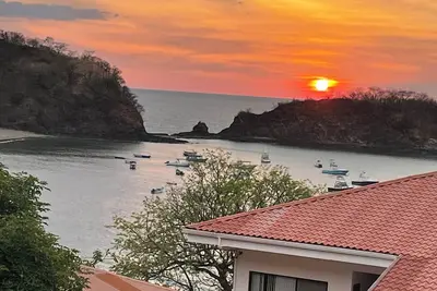 Image de Los Almendros de Ocotal\nEn bord de mer, vues imprenables et coucher de soleil!