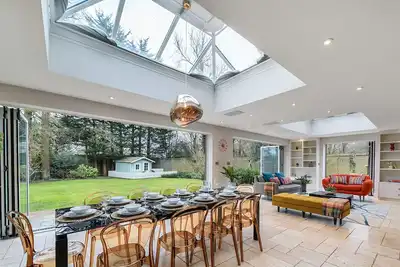 Image de Executive Home Living by Lawsons- moments from Legoland