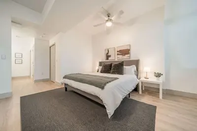 Image de Kensington 713 · 4 bed Suite -  Stadium, Truist, University