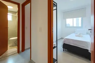 Apto com ar condicionado - 2 dorm em Santana - 601