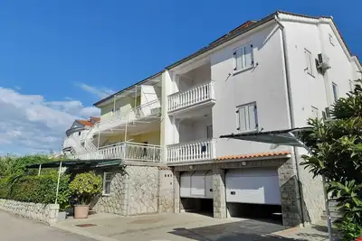 Image de Refined and Timeless Krk Apartment with Terrace - Two Bedroom Apartment with Terrace