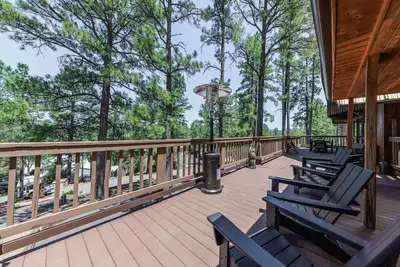 Image de Sunsets & Lattes: Hot Tub/Decks/Views/Mtn Luxury