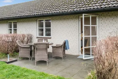 Image de Superbe maison à Rønne avec WiFi