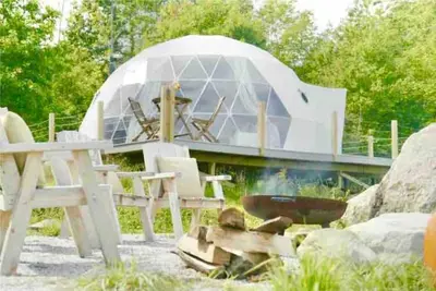 Image de Come Spring Farm Glamping Dome 2