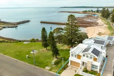 Image de LegaSea Lodge - Beachfront