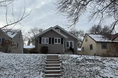 Image de Taurus Rising ~ Entire Home