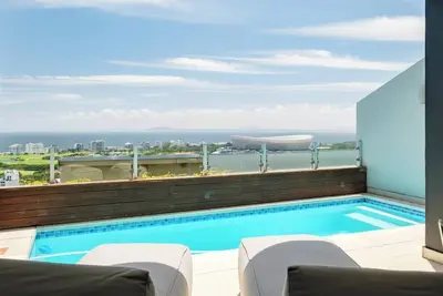 Image de Top Urban Escape w Pool and Ocean View Villa Alexa