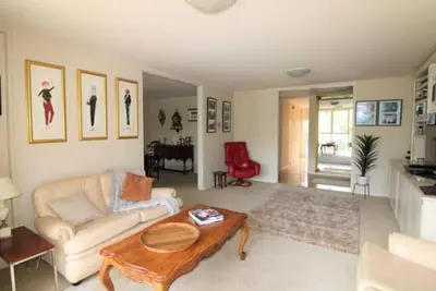 Image de Classic Charm in the Domain