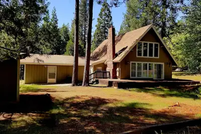 Image de Cozy Cabin 40 mins to Kirkwood, 15 to Wineries, 5 to shopping, 1 mile off hwy88.