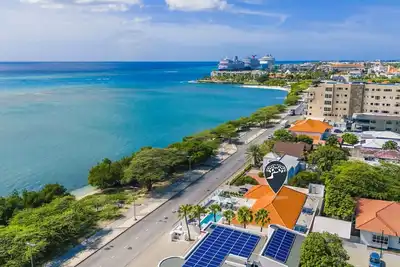 Image de Lux 10br/10ba Pool Beach Front Villa Playa by Bocobay
