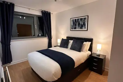 Cozy 2-bedroom apartment in enjoyable Edinburgh with WiFi