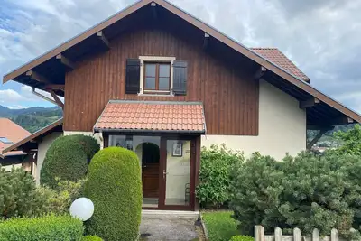 Image de Gîte spacieux à Gérardmer avec vue sur lac, 3 chambres, Wi-Fi et parking