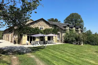 Image de Maison spacieuse 20+ personnes en pleine nature