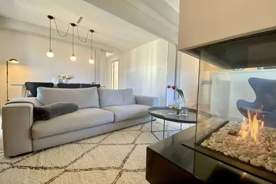 Image de Lotsenloft 16 in Prora Düne 7 with its own sauna, fireplace and roof terrace