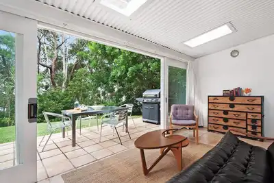 Image de Sea Urchins - Wake up to the sound of waves in this delightful, quirky beach shack