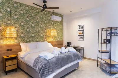 Image de Trikala Mall Suites 1st Floor Suite Number 10
