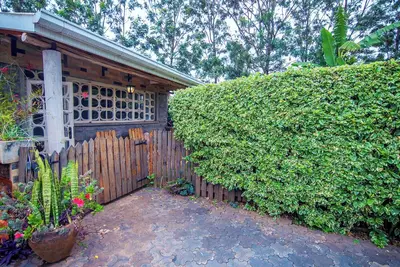 Image de Olugulu Cottage — Enchanting Pallet-Themed