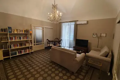 Image de Retroetnea - Retro-style Apartment in historic center with 2 connecting bedrooms