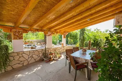 Image de Appartement confortable avec vue sur la mer, espace Bbq, jardin, parking privé