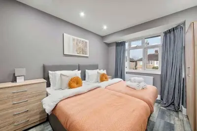 Image de Long Stays | Luxury 5br | City Centre| Parking