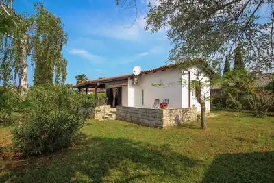 Image de Maison de vacances adaptée aux chiens à seulement 100 mètres de la plage avec espace barbecue