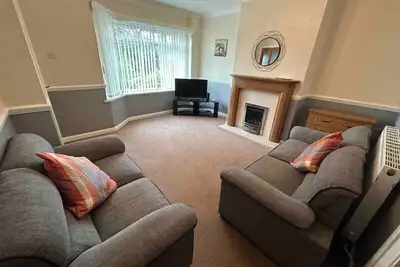 Image de Lovely house & driveway parking