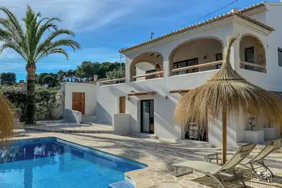 Image de Luxurious, renovated, charming villa Casa Shanti in Javea. Close to the beach.
