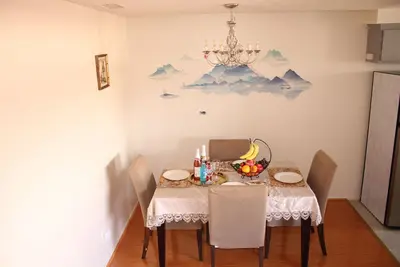 Image de 1-bedroom apartment with WiFi, Ac /pet  family friendly / private parking