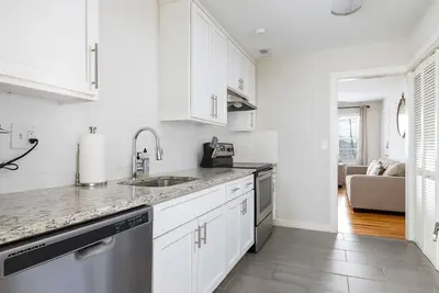 Image de Vulcan View A-King Bed\/Private Parking\/Patio