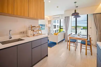 Image de Laguna Lakeside Residences 2br C4 Lake side