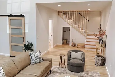 Image de AirbnP: Luxury Pickleball Barndo, 5 mins to Choctaw, 15 mins to Lake Texoma