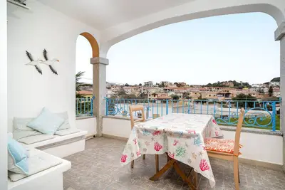 Image de Appartement \"S'ercole Superior\" avec vue sur le village médiéval et terrasse privée