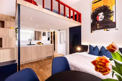 Image de TurnKey | W Studio Ix by Wenceslas square