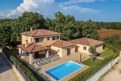 Image de Villa Re (Istria - Svetvinčenat)