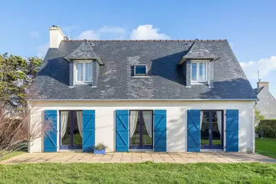 Image de Maison de vacances 'Ty Mamm, 5 Min Plage, 3 Chb' avec terrasse privée, jardin privé et Wi-Fi