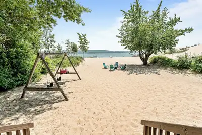 Image de Dunes Edge | Steps to Silver Lake & Scenic Dunes