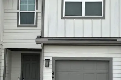 Image de Cozy 3-bedroom condo with WiFi, Ac in nice Katy