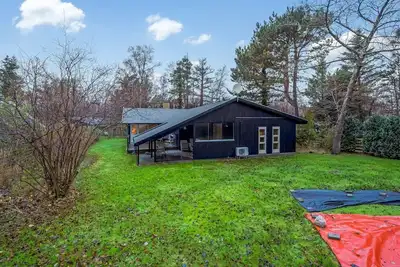 Image de \"Floora\" - 20m from the sea by Interhome