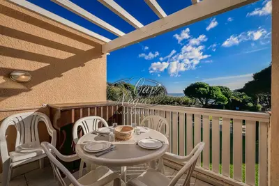 Image de Appart duplex 4 personnes 2 étoiles 50m plage Pierre et Vacances Pramousquier