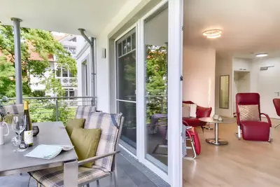 Image de \"MeerZeit\" - Luxury vacation in Binz: Modern villa, balcony, stylish ambience