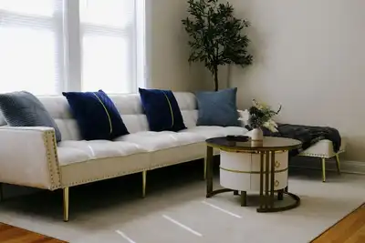 Image de Sleeps 7 •  Huge Projector •  Designated Workspace