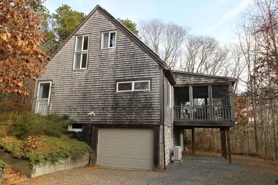 Image de Coastal Charm Meets Sustainable Living on Cape Cod (2390)